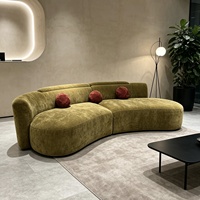 Canapé de réception incurvé moderne de luxe en velours et cuir PU avec éponge haute densité pour hôtels et bureaux