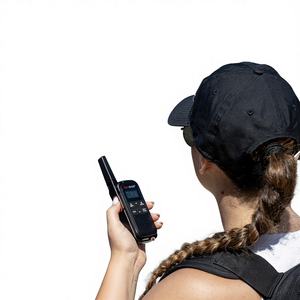 Prix d'usine TechSide TS-T3AUD+2 Go Talkie-walkie PMR446 16 canaux Portée 10 km Recharge USB-C Avec lampe torche LED Fabriqué en Chine - Product Image 1