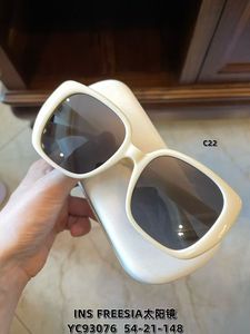 Lunettes <span class=keywords><strong>de</strong></span> <span class=keywords><strong>soleil</strong></span> rondes surdimensionnées <span class=keywords><strong>de</strong></span> luxe pour femmes Tendance Mode Confortable UV400 Lentilles <span class=keywords><strong>Pas</strong></span> <span class=keywords><strong>Cher</strong></span> Prix <span class=keywords><strong>de</strong></span> Gros Cadre PC - Product Image 4