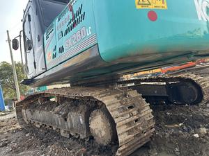 Excavatrice KobelcoSK260D 26 tonnes d'occasion Kobelco200 220 26 tonnes 21 tonnes 22 tonnes d'occasion avec vidéo de fonctionnement AC - Product Image 4