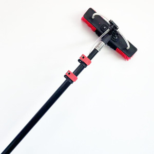 Brosse <span class=keywords><strong>de</strong></span> <span class=keywords><strong>nettoyage</strong></span> des panneaux solaires Offre Spéciale nettoyeur <span class=keywords><strong>de</strong></span> vitres larges alimenté en eau avec équipement <span class=keywords><strong>de</strong></span> <span class=keywords><strong>nettoyage</strong></span> <span class=keywords><strong>de</strong></span> vitres à tige - Product Image 2