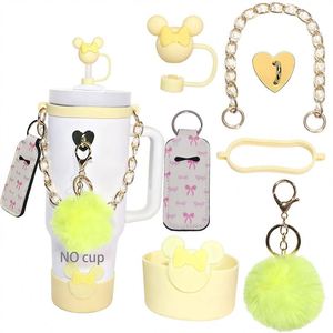 Accessoires pour gobelet en silicone 40oz : Chaîne, Pompon, Chaîne Bully Cup, Corde perlée, Capuchon isotherme, Petite fleur, Paille - Product Image 5
