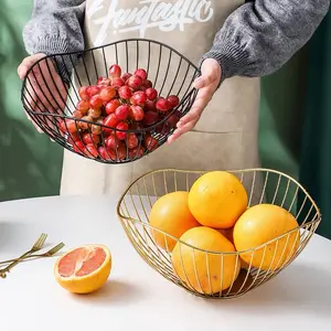 2024 ovale di lusso moderno contenitore da cucina ciotola di lavaggio filo di plastica cesto di frutta in metallo