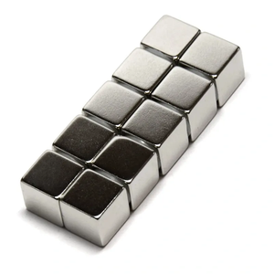 Aimants Cube Néodyme N52 3x3x3mm 5x5x5mm Nickel Plaqué Neocubes Terre Rare N52 Aimant Carré Fort à vendre - Product Image 5