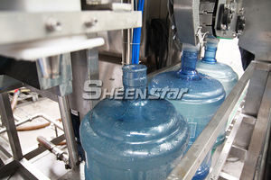 خط إنتاج مياه معدنية أوتوماتيكي بالكامل للبراميل الكبيرة سعة 5 جالون - Product Image 3