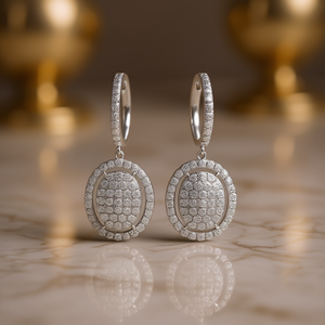 Orecchini a Cerchio in Oro Bianco E1582 con Diamanti, Gioielli di Lusso da Donna con Micro Incastonatura e Taglio Brillante Rotondo - Product Image 2