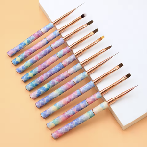 Pinceau à ongles en nylon plat ovale avec logo personnalisé, manche en métal, application de poudre acrylique, peinture au gel, outil de manucure - Product Image 1