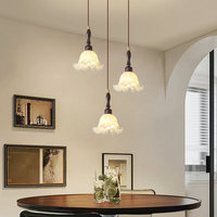 Lustre d'escalier LED réglable en hauteur en fer forgé, style vintage français Muguet des valles, suspension multi-lumières rétro américaine pour villa et hall d'entrée