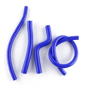 ชุดท่อหม้อน้ำซิลิโคนแบบยืดหยุ่นสำหรับ2005-2010 <span class=keywords><strong>Ford</strong></span> <span class=keywords><strong>Mustang</strong></span> <span class=keywords><strong>GT</strong></span> Shelby <span class=keywords><strong>V8</strong></span> 2005 <span class=keywords><strong>2006</strong></span> 2007 2009 2008 - Product Image 3