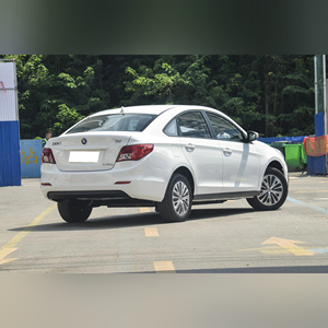รถยนต์ไฟฟ้าใหม่ Dongfeng Forthing S50 EV 2024 รุ่นออนไลน์ ขับเคลื่อนด้วยไฟฟ้าล้วน แบตเตอรี่ใช้งานได้นาน พวงมาลัยซ้าย 4 ประตู 5 ที่นั่ง แบบซีดาน - Product Image 4
