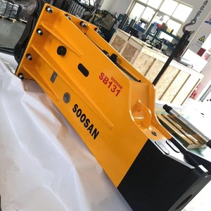 SOOSAN หัวเจาะไฮดรอลิก รุ่น SB 131 แบบกล่อง สำหรับรถขุดขนาด 30-45 ตัน พร้อมมอเตอร์เครื่องยนต์ รับประกัน 1 ปี สำหรับงานก่อสร้างและรื้อถอน - Product Image 1