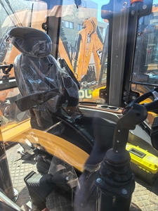 รถตักล้อยาง JCB 3CX 3 ตัน ประสิทธิภาพสูง พร้อมเครื่องยนต์ 75 กิโลวัตต์ รถตักล้อยาง 3CX 4CX เครื่องยนต์คัมมินส์ราคาประหยัด - Product Image 5