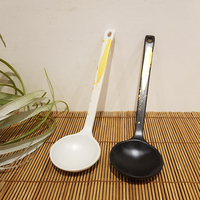 Cuillère à nouilles Ramen en mélamine A5 de style japonais avec décor doré de vente chaude