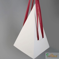 Boîtes à gâteaux pyramidales en carton réutilisables avec logo personnalisé Sunshine pour l'emballage alimentaire