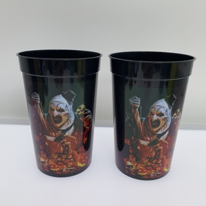 Bicchiere da Stadio in Plastica Usa e Getta Senza BPA Colorato Prodotto Promozionale 22OZ Bicchiere da Caffè Riutilizzabile con Coperchio - Product Image 5