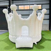 Château gonflable blanc avec piscine à balles à vendre