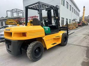 Used KOMA-TSU FD70 7 Ton Diesel <b>Forklift</b> Truck, Original Japan Counterbalance <b>Forklift</b> For Port Heavy Cargo Handling - Product Image 1
