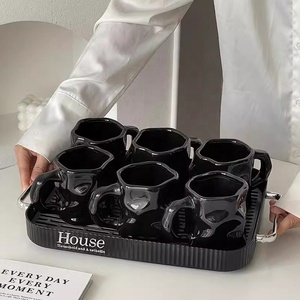 Cổ điển nước thủy tinh Jug <span class=keywords><strong>Set</strong></span> Đen xoắn gốm cốc sữa phòng khách Tea Pot <span class=keywords><strong>Pitcher</strong></span> <span class=keywords><strong>Set</strong></span> với cống khay - Product Image 5