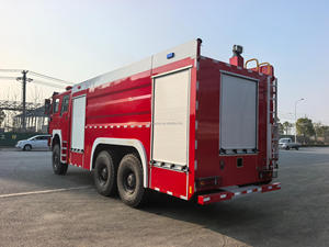 Camion de pompiers tout-terrain 6x6 16000L à eau, mousse et poudre sèche, robuste, pour la lutte contre les incendies forestiers, directement de l'usine - Product Image 5