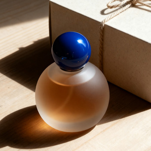 Botella de Perfume de Vidrio con Forma de Bola, Vacía, con Pulverizador, 30ml 50ml 100ml, con Tapa de Madera - Product Image 2