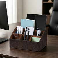 Organisateur de bureau de luxe en cuir PU marron avec emplacement pour tablette et motifs floraux ornés pour un bureau professionnel bien rangé