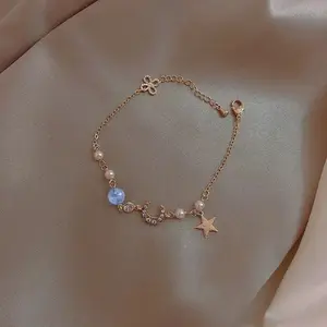Wholesale Fashionable Star And Moon Bracelets Shiny Diamond Bracelets Simple Elegant Pearl Bracelets