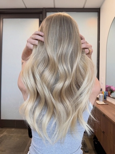 Parrucche da <span class=keywords><strong>donna</strong></span> in <span class=keywords><strong>capelli</strong></span> umani europei di qualità professionale, con nodi invisibili, colore biondo chiaro, personalizzabili, parrucca frontale in pizzo 13X4 13X6 - Product Image 5