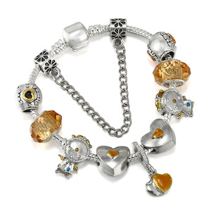 <span class=keywords><strong>Bracelet</strong></span> en alliage bijoux femmes accessoires horloge personnalisée <span class=keywords><strong>bracelet</strong></span> pendentif en forme de cœur - Product Image 2