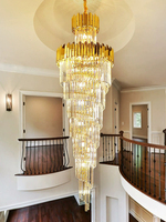 Lustre long pour escalier en colimaçon, villa de luxe, immeuble duplex, salon moderne, lustre en cristal