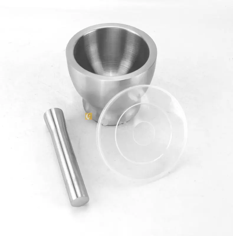One piece garlic tamping tool Stainless steel mortar and pestle set with lid and silicone pad Spice herbal grinding tool