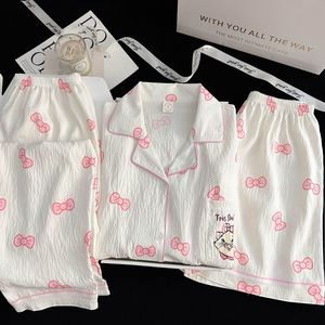 <span class=keywords><strong>Pigiama</strong></span> da donna elegante <span class=keywords><strong>con</strong></span> <span class=keywords><strong>stampa</strong></span> a farfalla a 3 pezzi, abbinato a pantaloni - Product Image 1