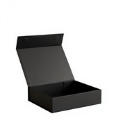 Boîte cadeau pliable noire mate avec gaufrage, laminage mat et revêtement UV, emballage en carton avec logo personnalisé