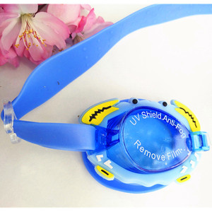 Gafas de natación para bebé con diseño de cangrejo, antivaho, impermeables, de silicona, lentes de alta definición YJ 13 - Product Image 4