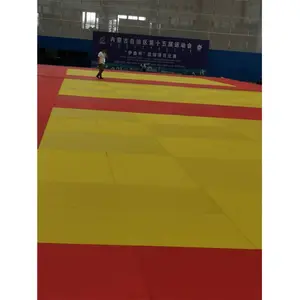 Grosir kustom dicetak tikar judo lipat latihan fitness yoga pad gym tikar lantai tikar senam