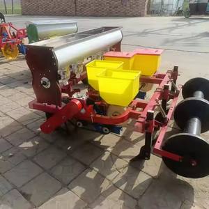 Sembradora de maní de 4 filas con cubierta de mantillo de plástico, maceta de maní montada en tractor a la venta - Product Image 1