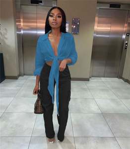 2021 nuovi arrivi <span class=keywords><strong>camicette</strong></span> da donna a manica lunga Sexy a scollo a V <span class=keywords><strong>con</strong></span> tinta unita Top Crop camicia <span class=keywords><strong>con</strong></span> <span class=keywords><strong>nodo</strong></span> in cravatta - Product Image 3