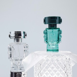 Modelo de <span class=keywords><strong>robot</strong></span> reciclable Botella de <span class=keywords><strong>perfume</strong></span> transparente Botella de cosméticos en aerosol Botella de <span class=keywords><strong>perfume</strong></span> 30ml 50ml - Product Image 4