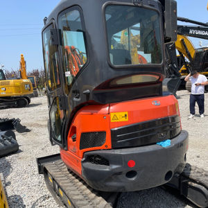 รถขุดขนาดเล็กมือสองรุ่น U-35 u35 น้ำหนัก 3 ตัน 3.5 ตัน แบบตีนตะขาบ นำเข้าจากจีน มีสินค้าในสต็อก - Product Image 1