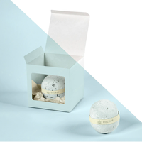 Caja de Embalaje de Cartón Reciclado Ecológico con Ventana Transparente y Grabado en Relieve para Cosméticos y Bombas de Baño