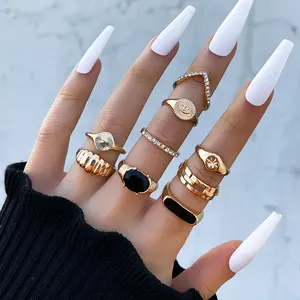 Sindlan 9Pcs/Set Minimalist Rhinestones Bohemian Gold Chain Rings Set Fashion Black Gem Rings For Women