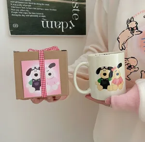 Mignon chien tasse femme maison grande capacité tasse en céramique avec couvercle scoop tasse à café