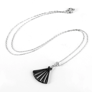 Pendentif en jade en forme d'éventail, imitation émeraude naturelle, en argent S925 et jade de qualité glace. - Product Image 2
