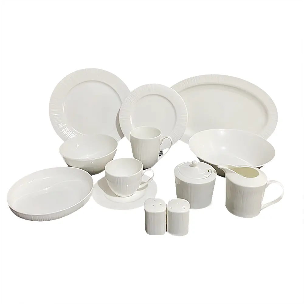 Роскошная белая керамическая посуда с тиснением, фарфоровые наборы посуды с золотым ободком