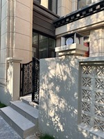Garde-corps de balcon et d'escalier de villa au design contemporain découpé au laser en acier galvanisé/fer/alliage d'aluminium/acier au carbone – Installation facile