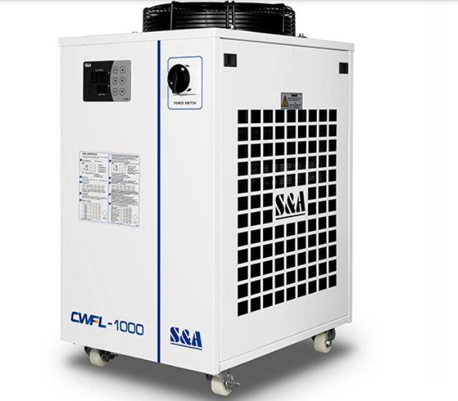 Iron Aluminum Fiber Laser Cutting Machine 1kw 2kw 4KW 6KW 1530 3015 8