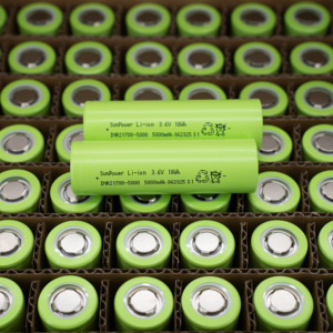 Batería de Iones de Litio Cilíndrica Recargable Sum Power INR21700 5000SE-6C 5000mAh - Product Image 4
