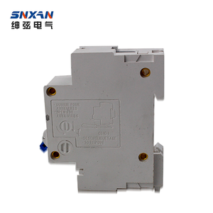 Cầu dao chống rò rỉ chuyên nghiệp chất lượng cao trực tiếp từ nhà máy DZ47-125 100A 1P - Product Image 2