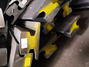 DIN tiêu chuẩn <span class=keywords><strong>A150</strong></span> thép cần cẩu đường sắt chất lượng cao đường sắt - Product Image 5