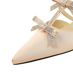 599 Baotou modello mezza Slip-On con strass con fiocco a bocca bassa a punta zeppa alta moda per abbigliamento estivo Outdoor - Product Image 3