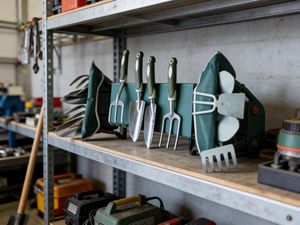 Ensemble d'outils de jardin avec sac à outils, kit d'outils à main pour la plantation, le désherbage et la culture - Product Image 4